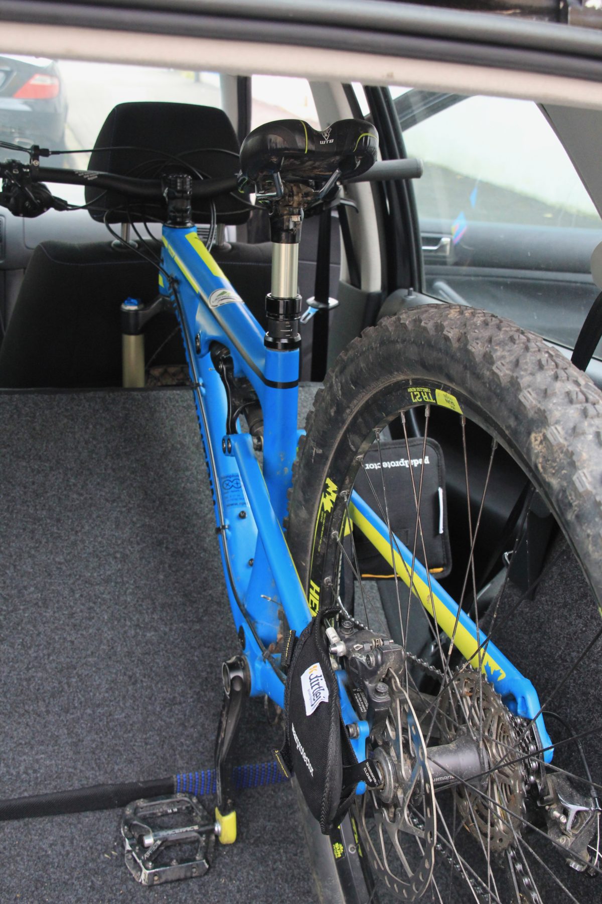 Howto Fahrradtransport im Auto weltweitdraussen.de